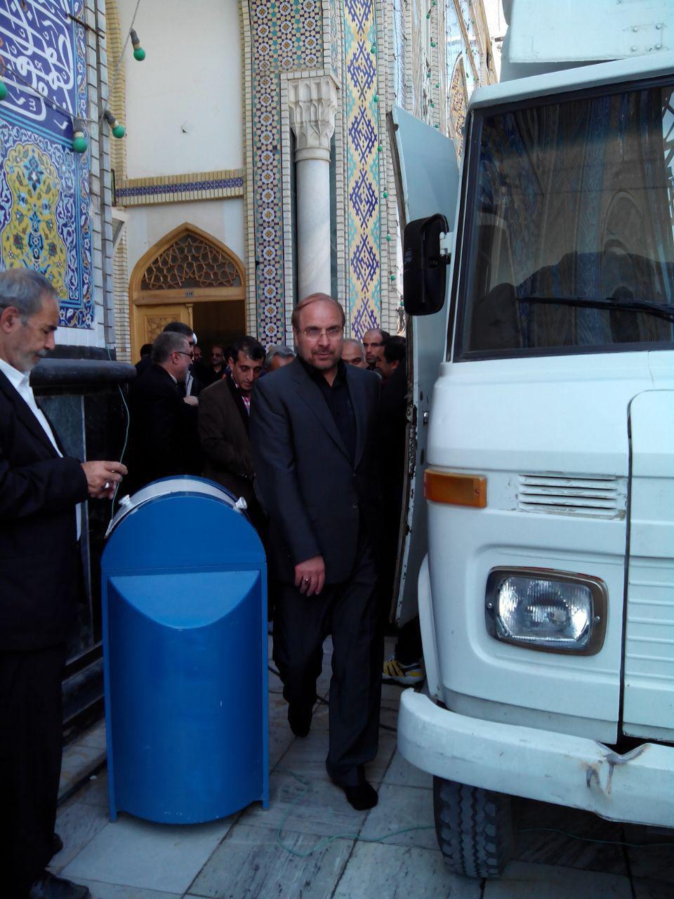 قالیباف در مراسم تشییع پیکر واعظ طبسی/ عکس