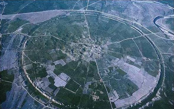 اولین شهر دایره‌ای جهان در ایران/عکس