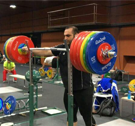 قوی‌ترین مرد جهان در تمرین‌های وزنه‌برداران کشورمان در ریو/عکس