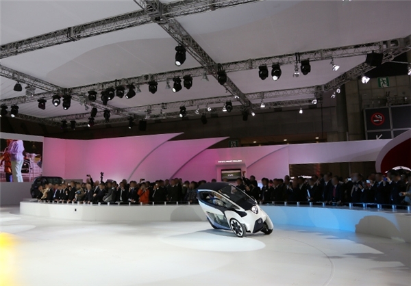 (تصاویر) خودروی سه چرخ تویوتا در راه بازار