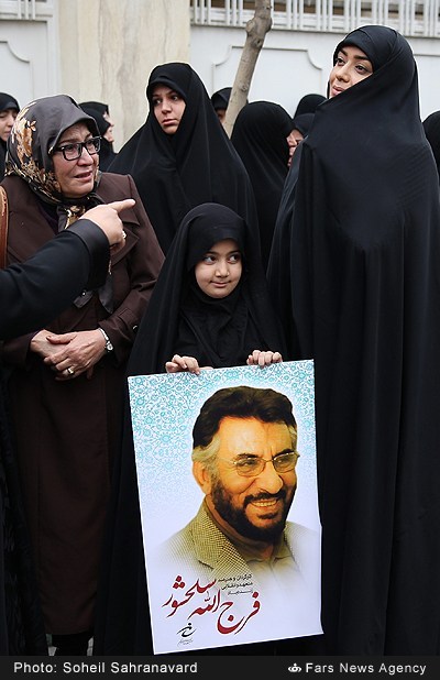 الهام چرخنده در مراسم تشیع پیکر سلحشور/ عکس