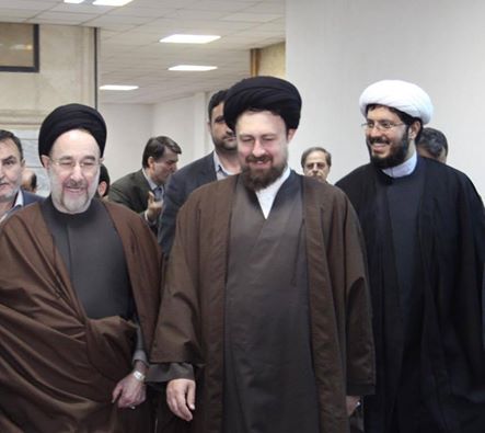 آهنگران در کنار سید حسن خمینی و سیدمحمد خاتمی/ عکس