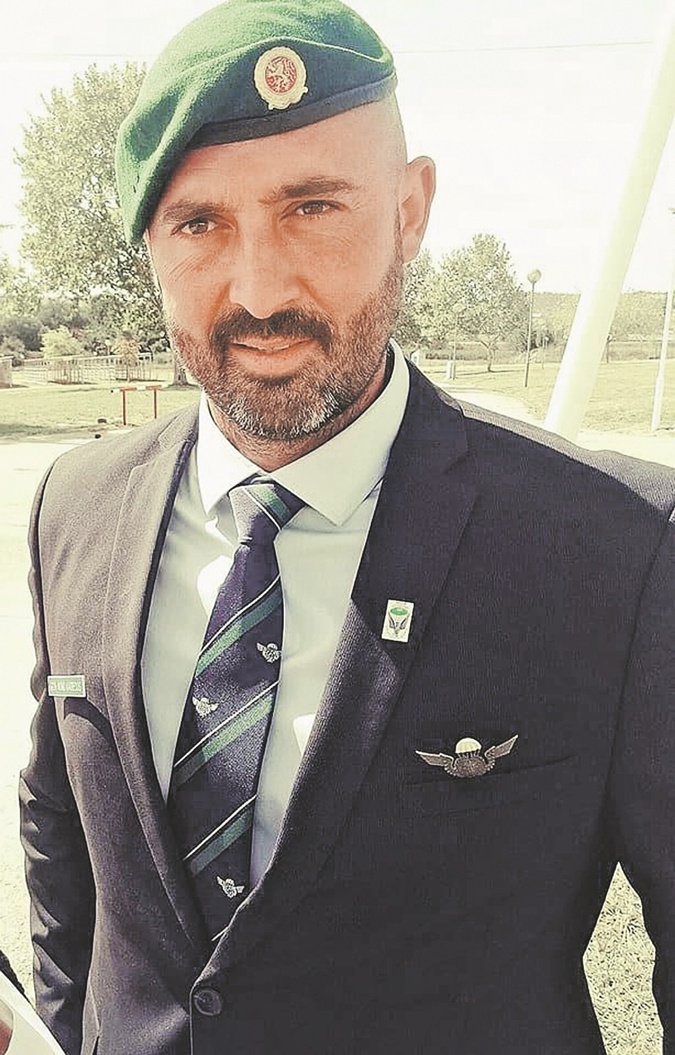 غول هایی که بادیگارد رونالدو در روسیه شدند + عکس