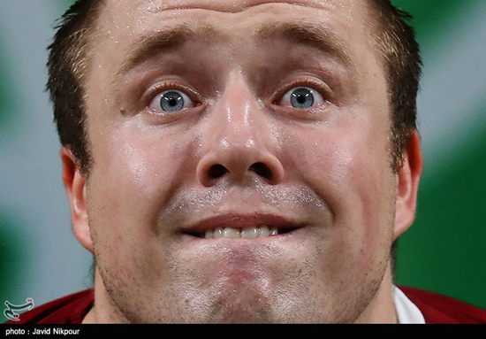 تصاویر دیدنی از مردان وزنه