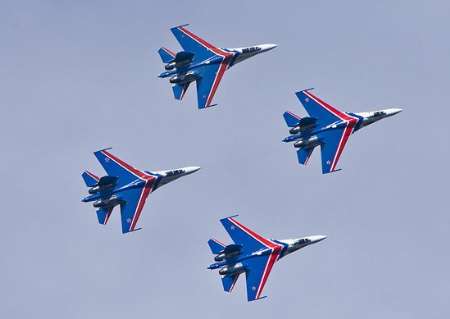 هواپیماهای جنگی سوخو 27 روسیه به «کیش» رفتند