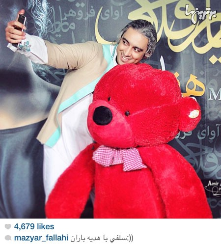 عکس سلفی مازیار فلاحی با یک خرس