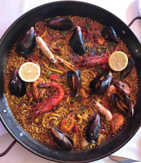 غذای دریایی که رز رضوی عکس آن را منتشر کرد