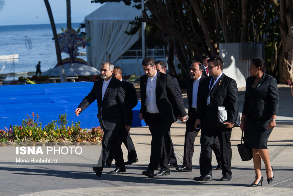 تیم حفاظت از برادر رئیس جمهور در سفر به ونزوئلا!/عکس