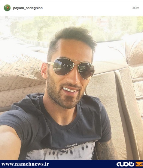 سلفی منشوری پیام صادقیان در خودرو/عکس