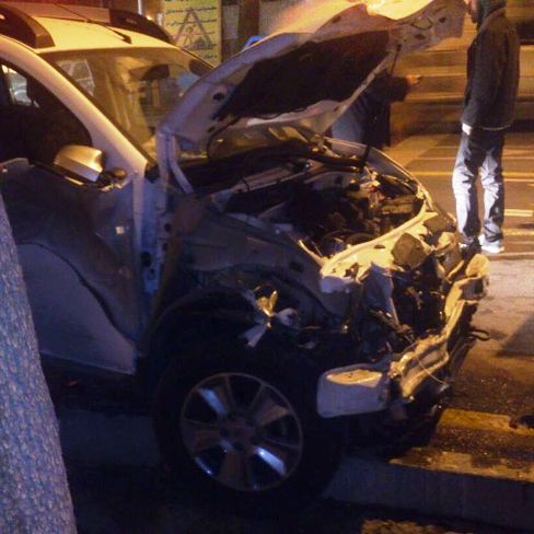 ماشین شبنم فرشادجو پس از تصادف
