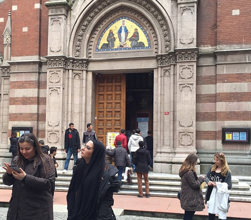 تصاویر دیدنی از بازیگرزن ایرانی در خارج از کشور!