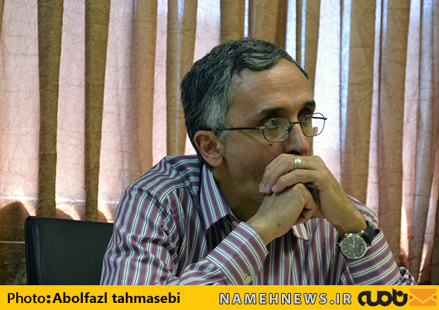 ناگفته‌های مشاور رئیس دولت اصلاحات از رابطه خاتمی و رهبری و ممنوع الخروجی خاتمی/ ناصری: مهاجرانی گزینه خاتمی برای ارشاد نبود