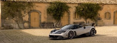 پاگانی هوایرا BC حدود 2.22 میلیون پوند