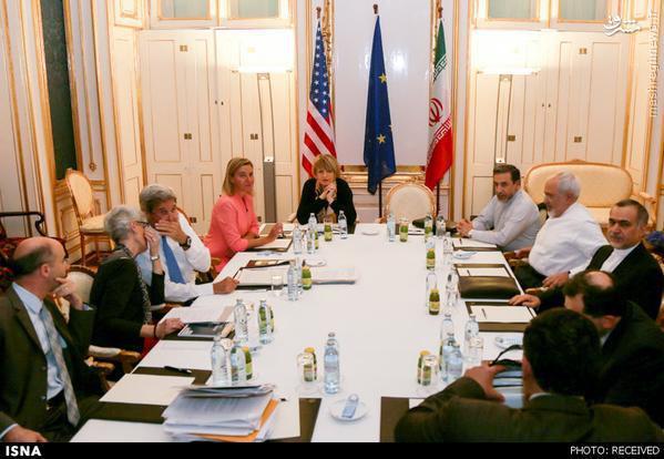 در گوشی جان کری و وندی شرمن/عکس