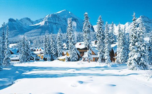 هتلی بی نظیر در میان کوهها+تصاویر