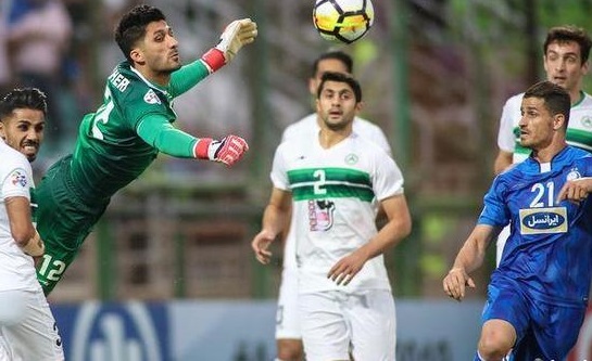 تمجید فاکس اسپورت از عملکرد درخشان مظاهری مقابل استقلال/ جایگاه بیرانوند به خطر می‌افتد؟