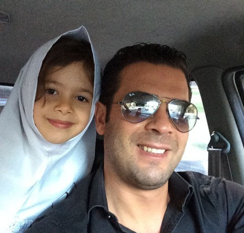 پژمان بازغی و دخترش در راه مدرسه +عکس