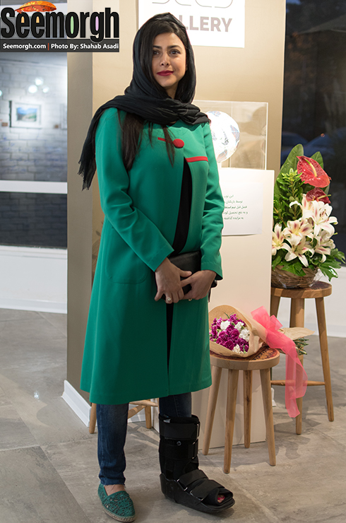 آزاده صمدی در نمایشگاه عکس