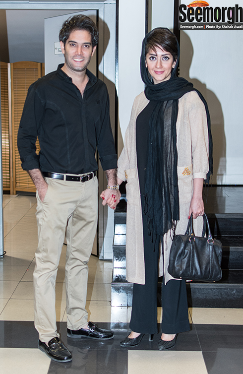 امیرعلی نبویان و همسرش در اکران فیلم اینجا کسی نمی میرد