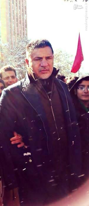 عکس/ عزاداری علی دایی زیر بارش برف در اردبیل