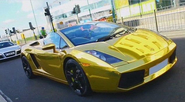 این دانشجو میلیاردر شد ، چون بیخیال درس شد!/عکس