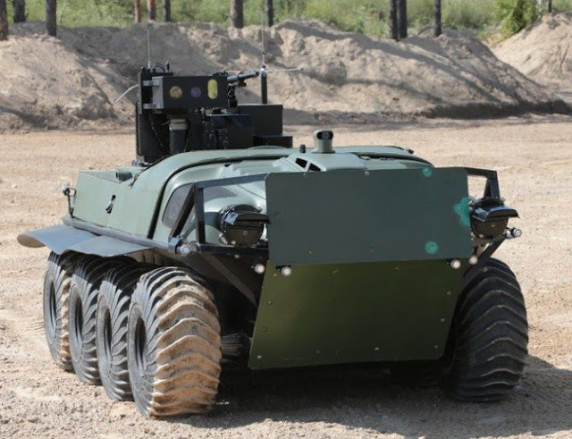 ربات‌های روسی به جنگ تروریست‌ها می‌روند!+ تصاویر