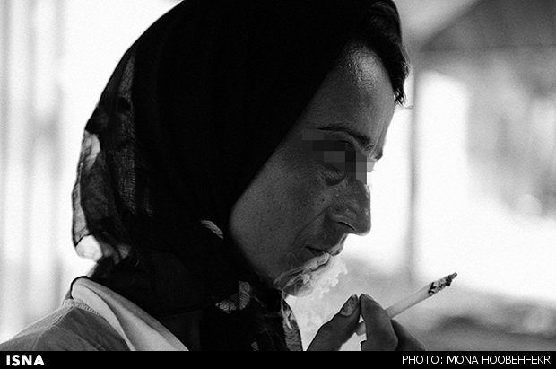 روایاتی تکان‌ دهنده از زندگی زنان معتاد (16+)