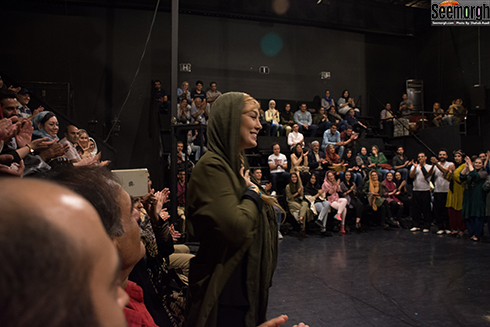 حضور سحر قریشی در جمع تماشاگران نمایش چلچلا
