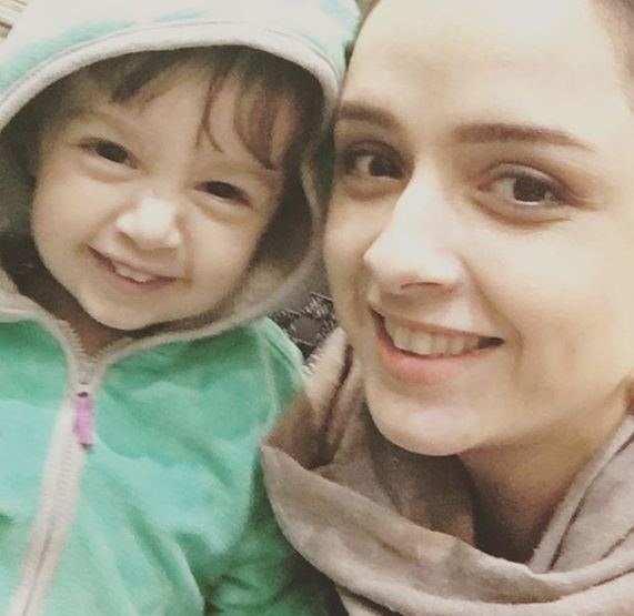 سلفی جالب ترانه علیدوستی و دخترش حنا!/عکس