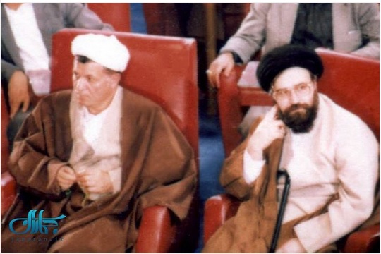 عکس کمتر دیده شده از سید احمد خمینی در کنار آیت الله هاشمی