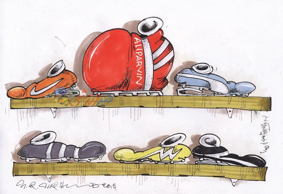 کتونی علی پروین به بازار می آید!/کاریکاتور