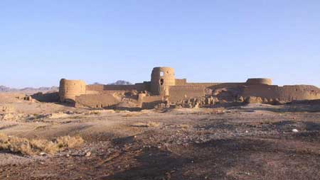 قلعه دزدها,دژ کرشاهی,گردشگری