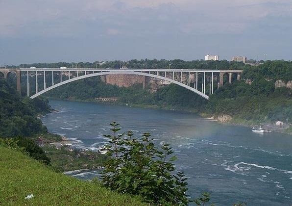 (تصاویر) باشکوه ترین پل های مرزی در دنیا