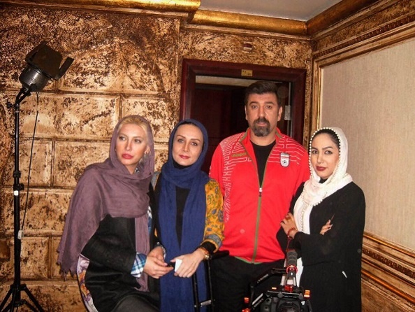 بازیکن سابق پرسپولیس ، در فیلمی با حضور حدیث فولادوند و فریبا نادری/ عکس