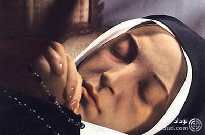 ۱۸۴۴ تا ۱۸۷۹، فرانسه او در سال ۱۸۴۴ در فرانسه به دنیا آمد. او در طول حیاتش می گفت که تقریبا هر روز مریم مقدس را می بیند. برخی می گویند او می توانسته بیماران را شفا دهد. ۱۵۰ سال بعد، هنوز معجزات او گزارش می شدند. برنادت در ۳۵ سالگی و در اثر سل درگذشت. جسد او در سال ۱۹۰۹ نبش قبر و دست نخورده پیدا شد. دوباره در سال ۱۹۱۹ او را نبش قبر کردند و پزشکان تشخیص دادند او بدن او با مواد معدنی موجود در قبر مومیایی شده و برخی قسمت ها پوسیده شده است. امروزه جسد او در محفظه ای شیشه ای در کلیسای سنت برنادت نگهداری می شود.