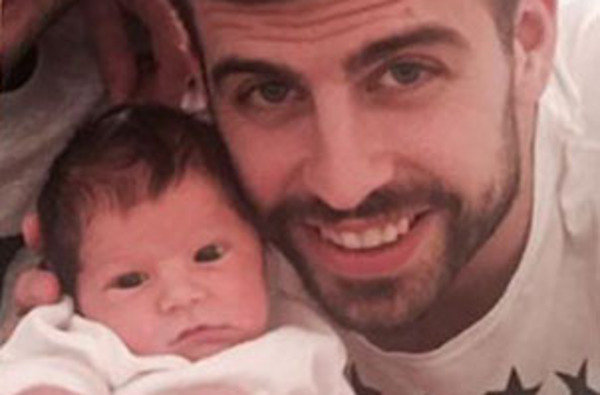 اولین تصویر از دومین فرزند پیکه(عکس)