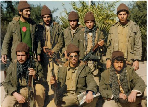 Ù…Ø§Ø¬Ø±Ø§ÛŒ Ù…Ø¬Ø±ÙˆØ­ÛŒØª Ø§ÙˆÙ„ÛŒÙ† Ø¬Ø§Ù†Ø¨Ø§Ø² Ø§Ù†Ù‚Ù„Ø§Ø¨ Ø¨Ù‡ Ø®Ø§Ø·Ø± Ù¾Ø§ÛŒÛŒÙ† Ø¢ÙˆØ±Ø¯Ù† Ø¹Ú©Ø³ Ø´Ø§Ù‡ + ØªØµØ§ÙˆÛŒØ±