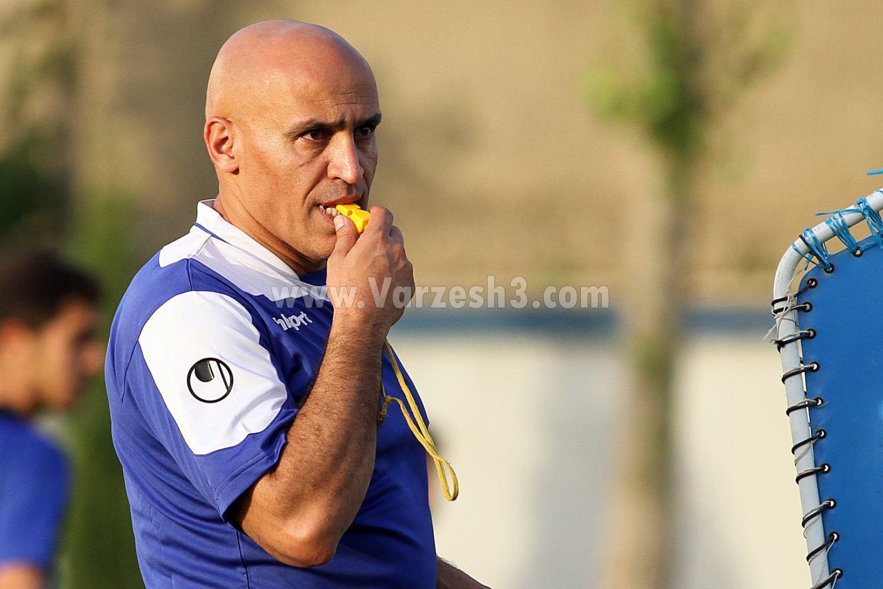 منصوریان با چهره‌ای متفاوت (گزارش تصویری)