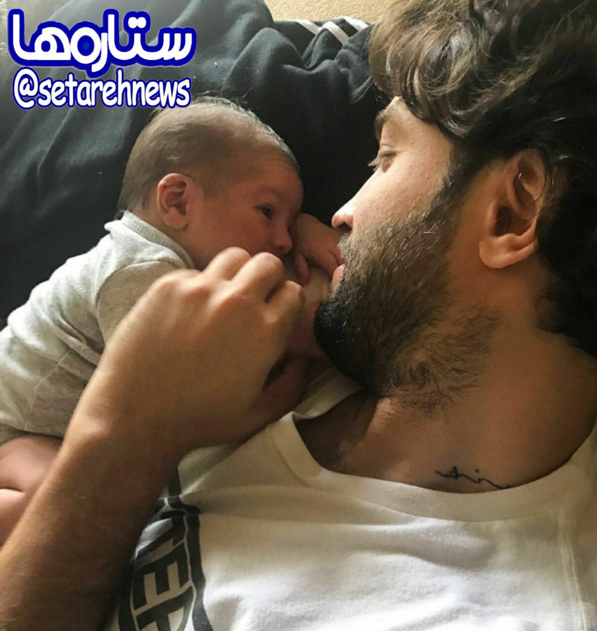 تصویری احساسی از بنیامین و پسر تازه متولد شده اش
