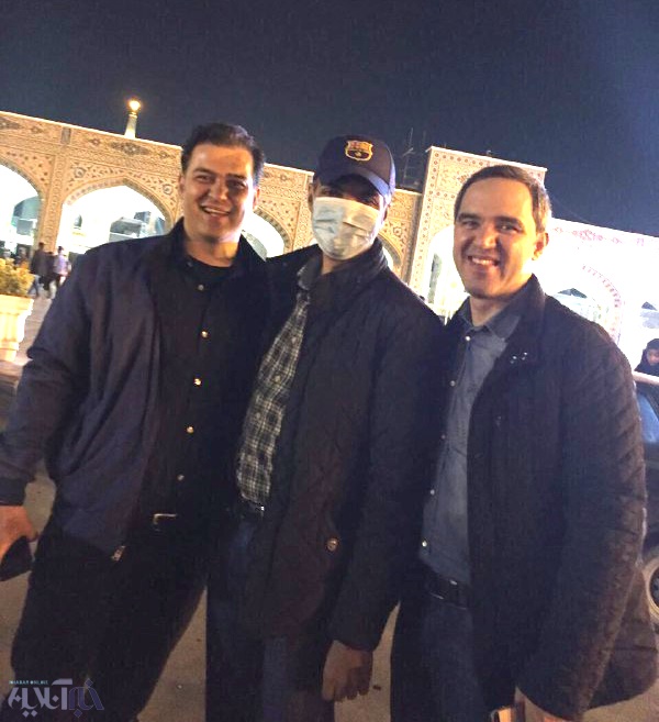 چهره عجیب عادل فردوسی‌پور در حرم امام رضا(ع)/ عکس