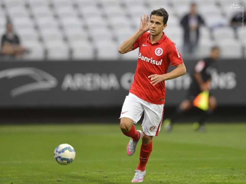 مهاجمی که هم به رئال و بارسا گل زده هم به رحمتی