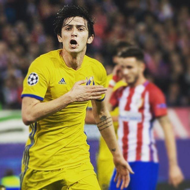 سردار، چهارمین گلزن ایرانی لیگ قهرمانان، اولین گلزن با لباس تیم غیر آلمانی