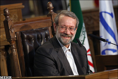 لاریجانی نیز از جمله افرادی به شمار می رود که در کنار دولت و تیم مذاکره کننده هسته ای تلاش بسیاری در جهت امضای برجام و تایید آن در مجلس ایران انجام داد. 