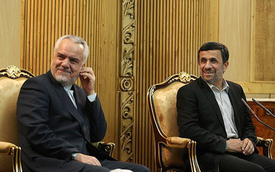 استقبال از رئیس جمهور در بازگشت از مصر. بهمن 1391