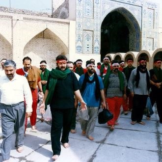 تصاویری از پرسپولیسی ها در حرم امام علی(ع)/وقتی مهرداد میناوند مداحی می کرد