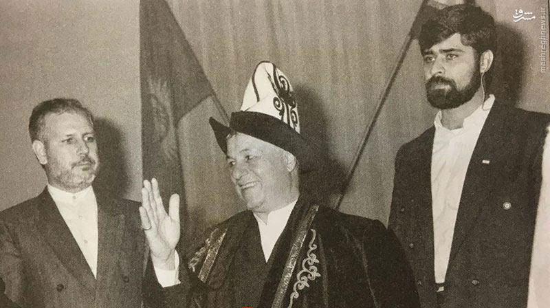 هاشمی با لباس سنتی قرقیزستان/ عکس