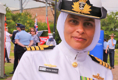 ناخدای محجبه، بانوی سال استرالیا شد +عکس