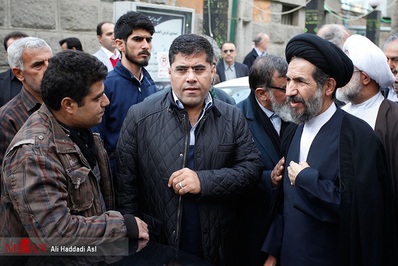 حجت الاسلام ابوترابی فرد، نایب رییس سابق مجلس شورای اسلامی در مراسم تشییع جنازه حجت الاسلام شجونی 