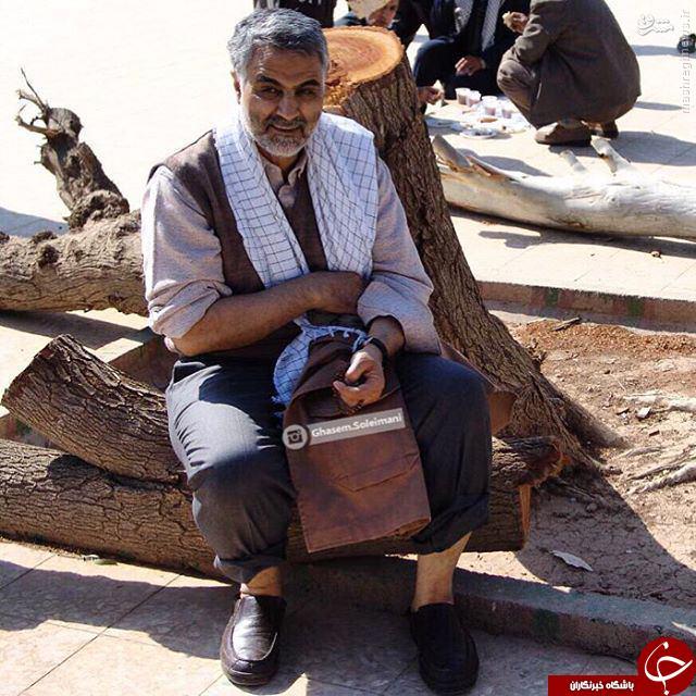 تیپ متفاوت حاج قاسم/ عکس