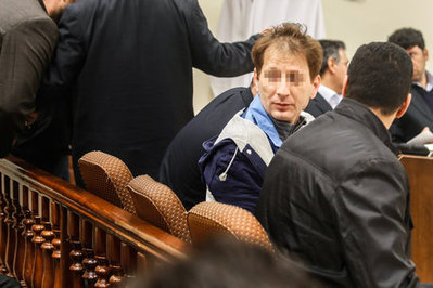 پرونده بابک زنجانی که سال ۹۲ توسط دادستانی کل کشور به عنوان متهم نفتی بازداشت شده بود، بالاخره در سال ۹۵ به مراحل پایانی نزدیک شد. محسنی اژه‌ای - سخنگوی قوه قضائیه - ۱۶ اسفندماه ۹۴ اعلام کرد که دادگاه بدوی، بابک زنجانی به همراه دو متهم دیگر این پرونده را به اعدام محکوم کرده است. همچنین این سه متهم به رد مال مربوط به شاکی که همان شرکت ملی نفت ایران است و جزای نقدی معادل یک‌چهارم پول‌شویی نیز محکوم شده‌اند. سرانجام ۱۶ فروردین ۱۳۹۵، حکم اعدام بابک زنجانی تایید و ابلاغ شد.